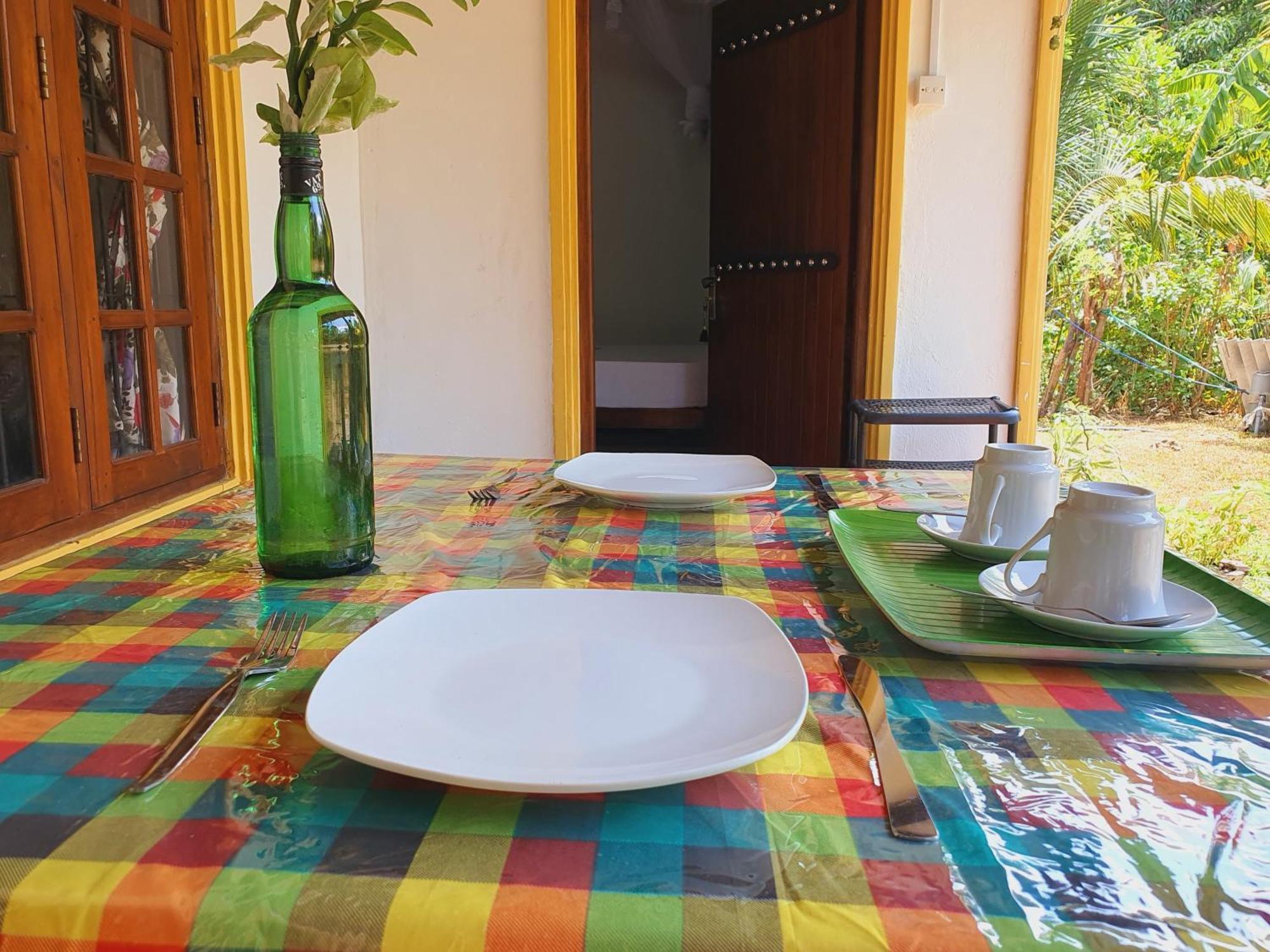 Sanu Home Stay Sigiriya Exteriör bild