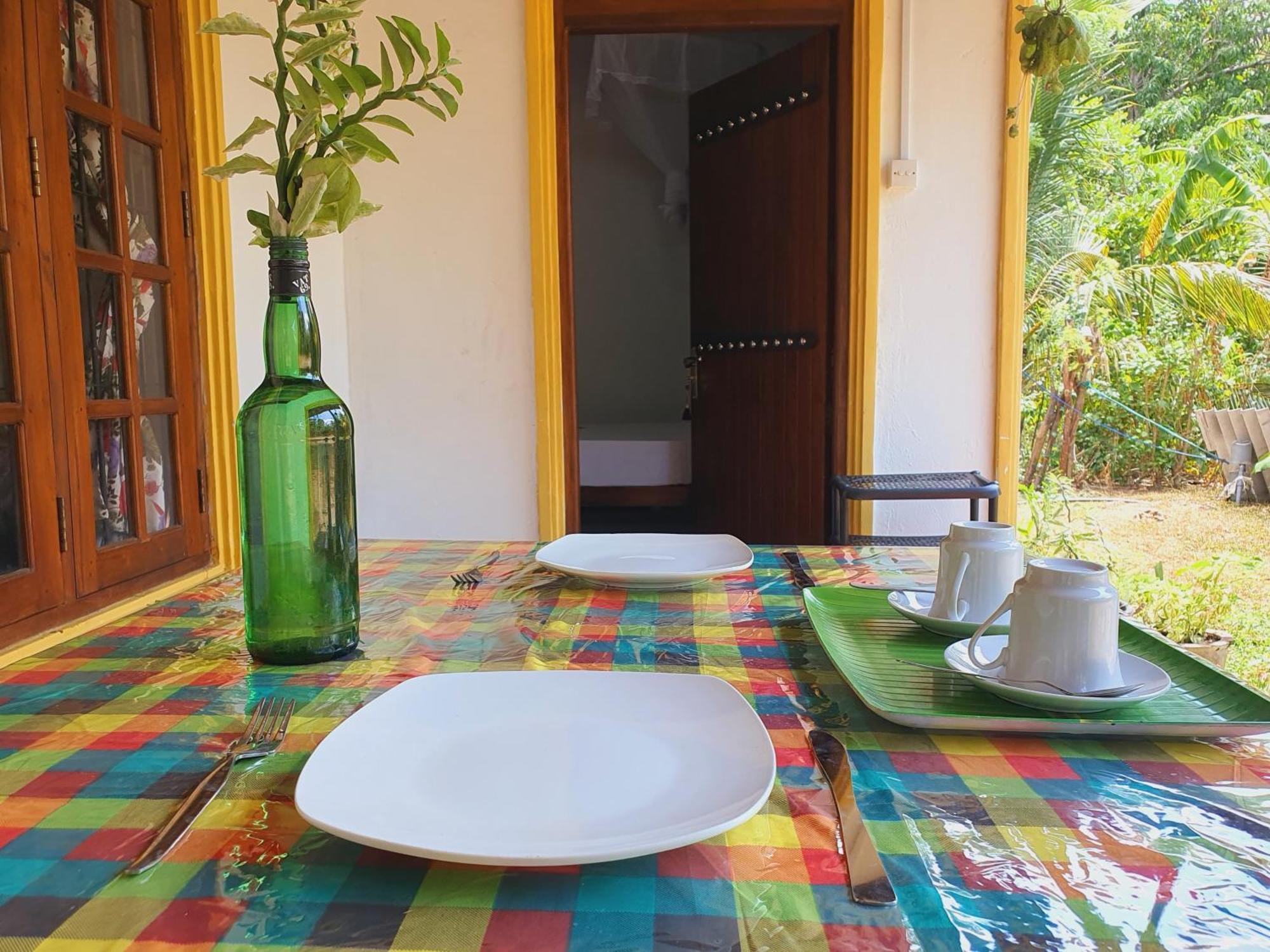 Sanu Home Stay Sigiriya Exteriör bild