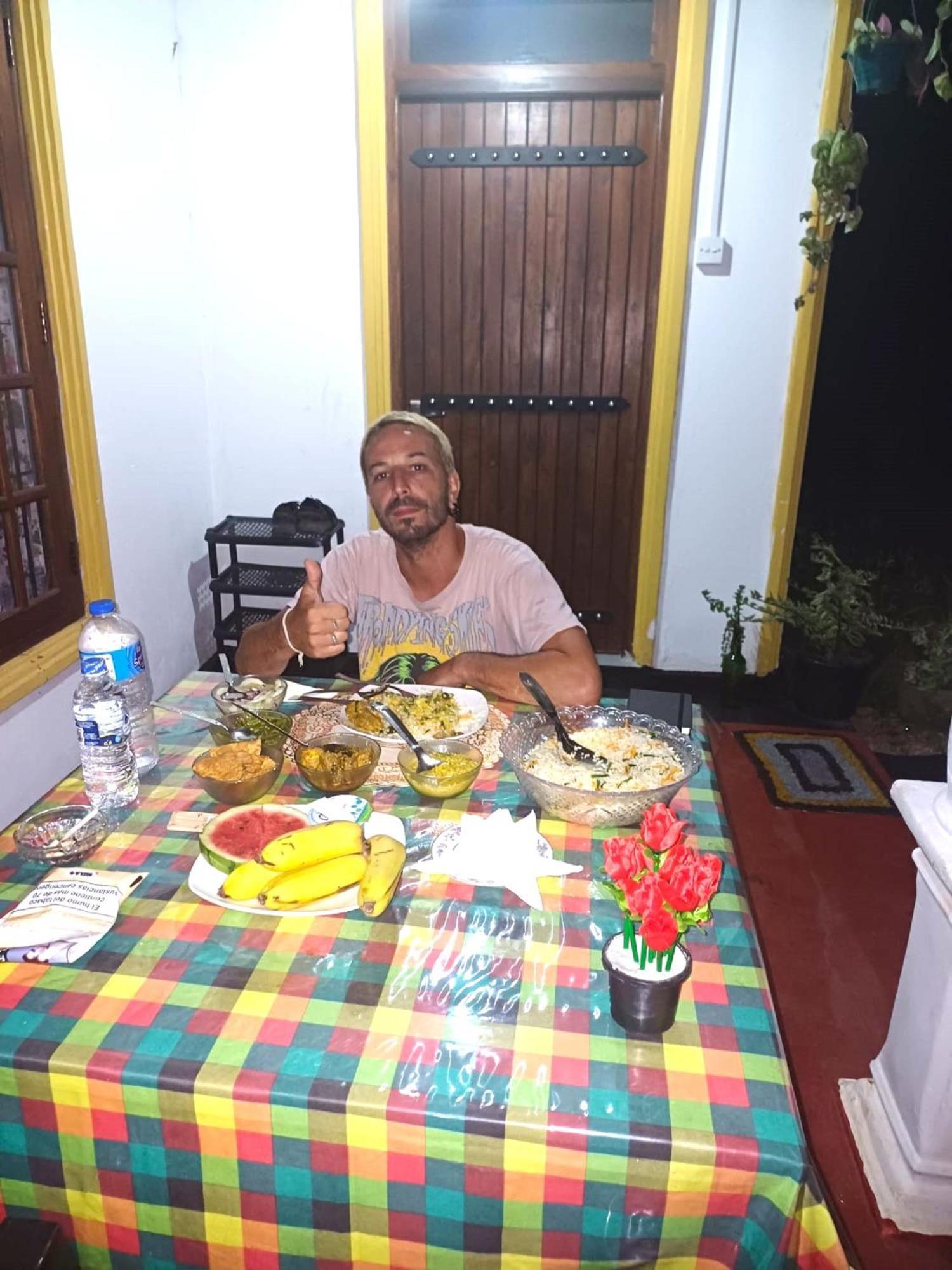 Sanu Home Stay Sigiriya Exteriör bild